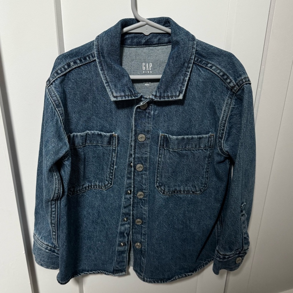 Gap kids’ oversized denim shirt with washwell